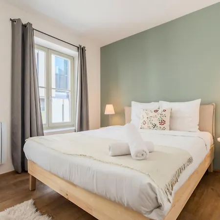 Old - Beautiful House 3 Bdrms 6pers. Apartman *
