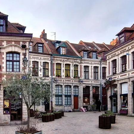 Old - Beautiful House 3 Bdrms 6pers. Apartament