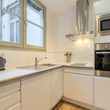 아파트 Old - Beautiful House 3 Bdrms 6pers. *