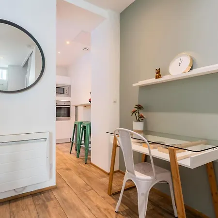 Old - Beautiful House 3 Bdrms 6pers. * 릴