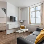 Old - Beautiful House 3 Bdrms 6pers. Appartamento *